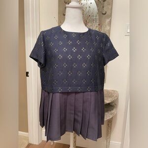 SUNO navy short sleeve jacquard peplum top